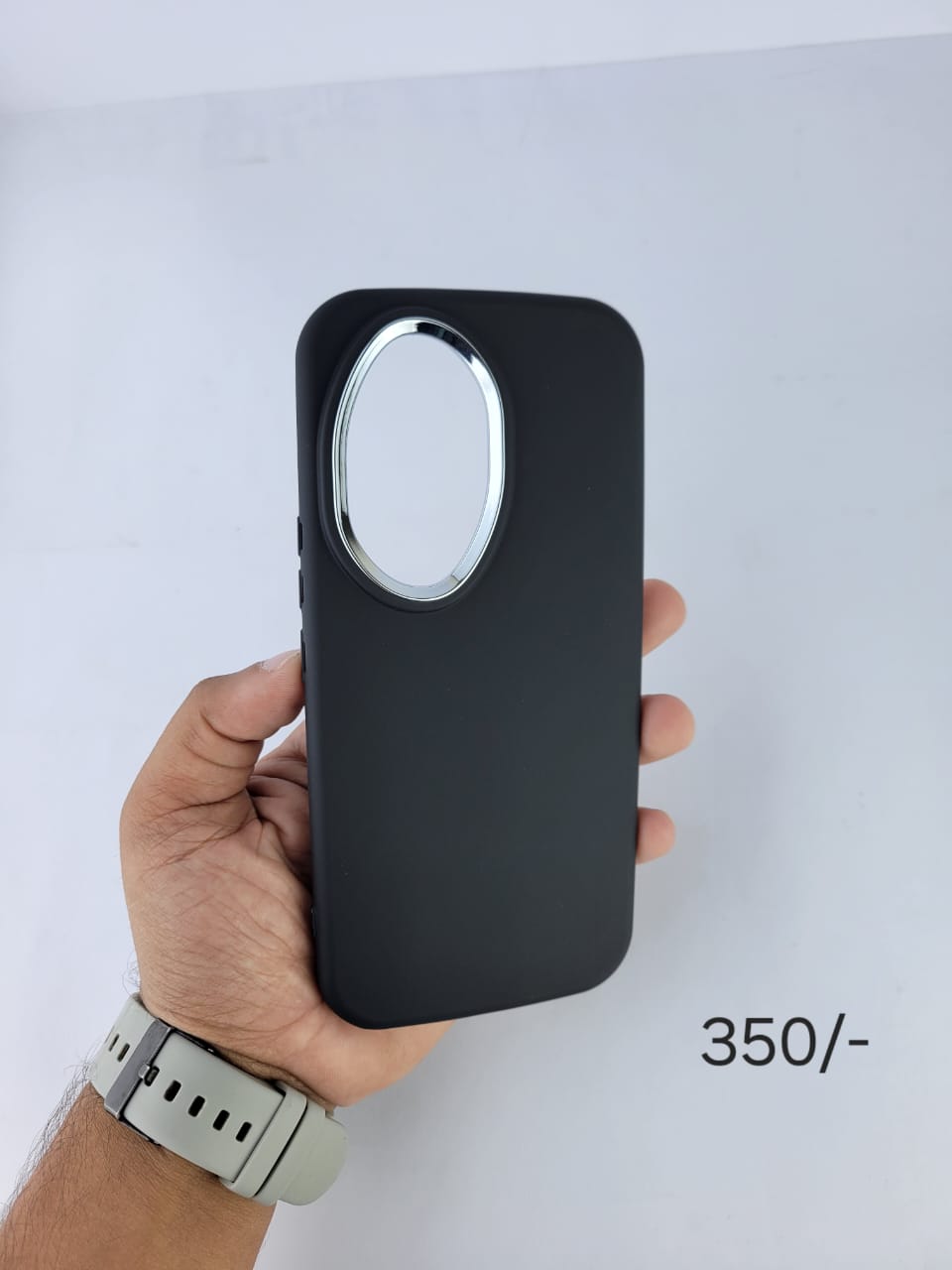 Honor 100 Pro Soft Silicon Case With Silver Round